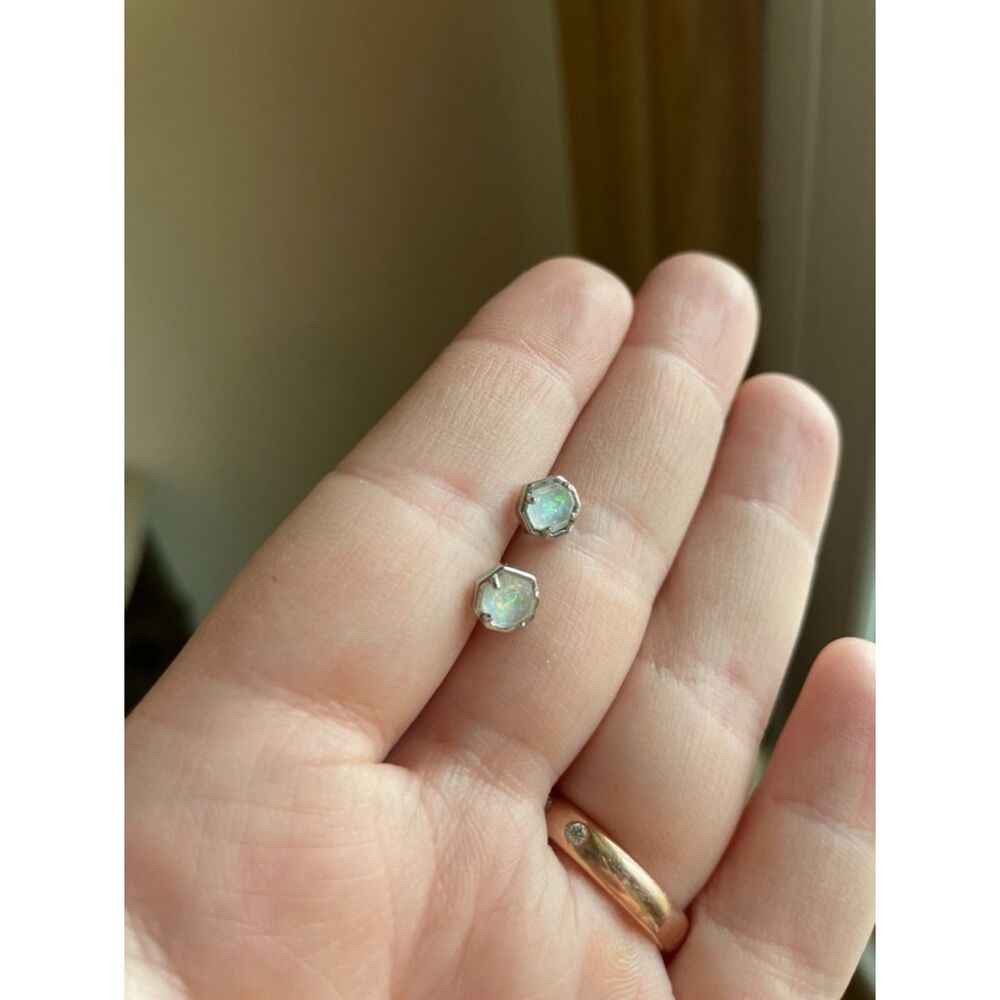Kendra Scott Stud Earrings